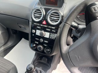 /photos/473/1e197f68-13a0-2a1c-262b-2e7114a992c6_i320x240.jpg