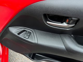 /photos/473/6b535f34-3683-3deb-7a40-438f0c1e0c1e_i320x240.jpg