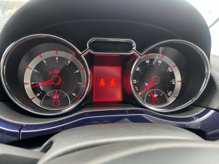 /photos/473/7cd1b53b-4f62-6c54-f204-7af4c29fe62e_i320x240.jpg