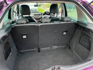 /photos/473/7da7fa5c-b35c-77b9-5c84-27051b556cf2_i320x240.jpg