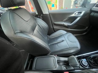 /photos/473/c034d2f2-179f-1248-f9ff-062c9f799a4a_i320x240.jpg