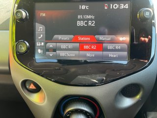 /photos/473/fec40f04-d45f-1031-6c0b-e1c5fe1862bf_i320x240.jpg
